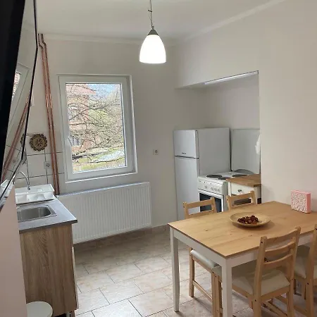 Konukevi Ozrenska Basta